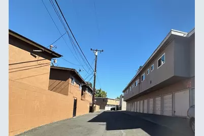 5050 Linden #94, Long Beach, CA 90805 - Photo 15