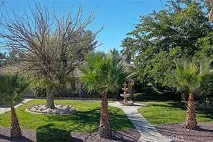 16515 Desert Vista Ct, Hesperia, CA 92345 - Photo 3