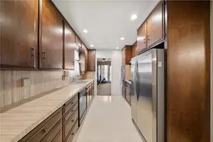 2413 Lori Ln, Santa Ana, CA 92706 - Photo 5