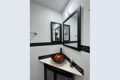 22333 Harbor Ridge Lane #2, Torrance, CA 90502 - Photo 7