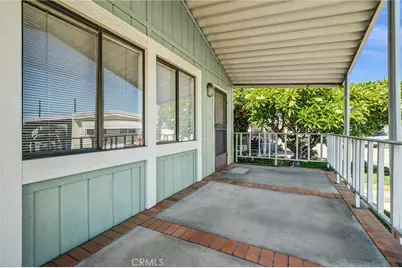 25 Elm Via, Anaheim, CA 92801 - Photo 3