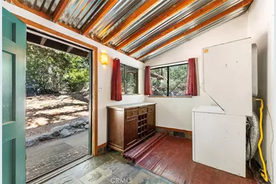3 Glacier, Mount Baldy, CA 91759 - Photo 17