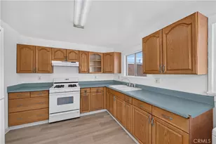 51 W Zane St, Long Beach, CA 90805 - Photo 9