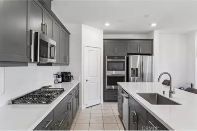 2380 Crater, Rialto, CA 92377 - Photo 7