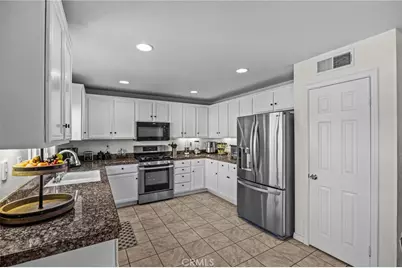 7634 Dulce, Hemet, CA 92545 - Photo 9