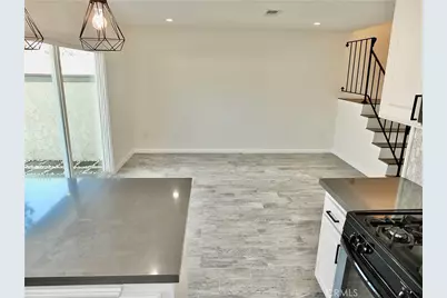 6884 Breton, Cypress, CA 90630 - Photo 15