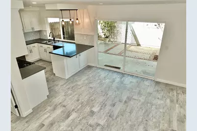 6884 Breton, Cypress, CA 90630 - Photo 17