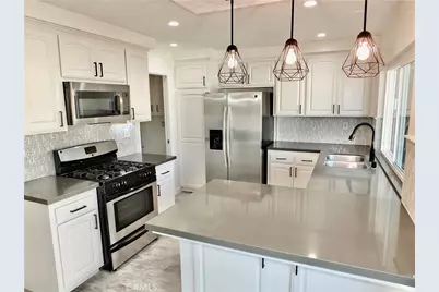 6884 Breton, Cypress, CA 90630 - Photo 11