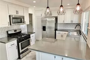 6884 Breton, Cypress, CA 90630 - Photo 11