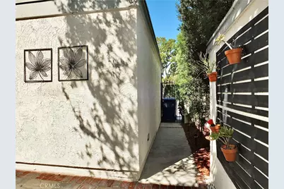 6884 Breton, Cypress, CA 90630 - Photo 37