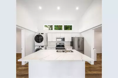420 N Batavia, Orange, CA 92868 - Photo 3