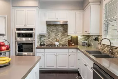 3216 Carrotwood, Tustin, CA 92782 - Photo 13
