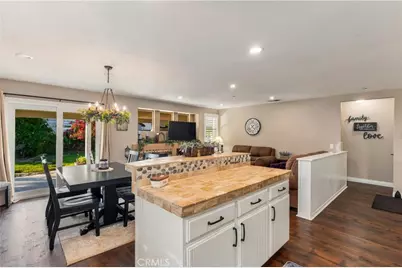 27605 Edgemont Drive, Corona, CA 92883 - Photo 11