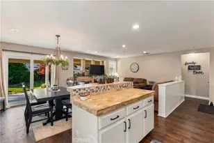 27605 Edgemont Dr, Corona, CA 92883 - Photo 11