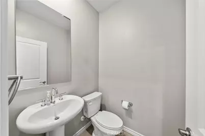 17868 S Upton, Carson, CA 90746 - Photo 9