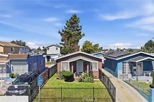 201 E 111th Pl, Los Angeles, CA 90061 - Photo 1