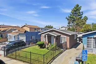 201 E 111th Pl, Los Angeles, CA 90061 - Photo 3
