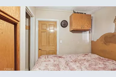 201 E 111th Place, Los Angeles, CA 90061 - Photo 25
