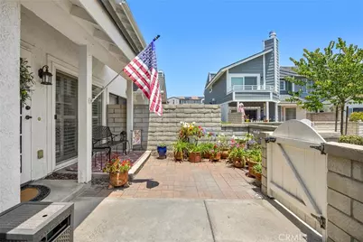 199 N Magnolia Avenue #D, Anaheim, CA 92801 - Photo 3