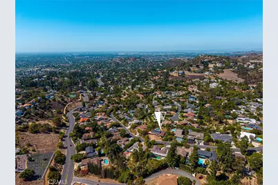 10381 Brightwood, North Tustin, CA 92705 - Photo 67