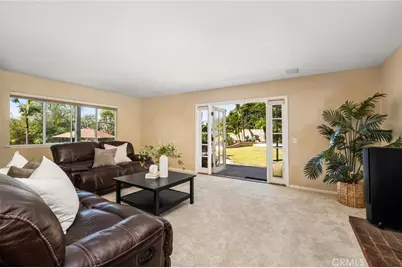 10381 Brightwood, North Tustin, CA 92705 - Photo 3