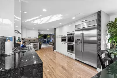 1124 Dennis Drive, Costa Mesa, CA 92626 - Photo 15