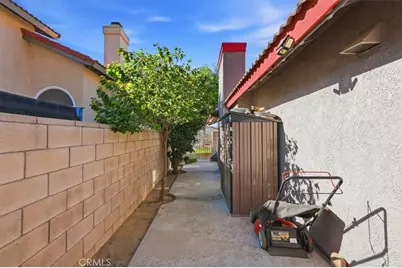 14244 Hillcrest, Fontana, CA 92337 - Photo 19