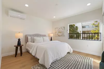 341 Douglas St, Los Angeles, CA 90026 - Photo 9
