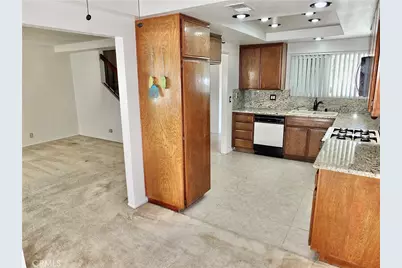 8485 Kington Way #11, Cypress, CA 90630 - Photo 29