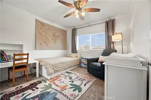1545 W Jefferson Blvd, Los Angeles, CA 90018 - Photo 23