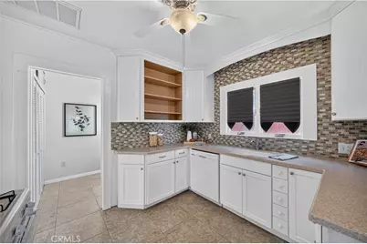 4500 E Barker Way, Long Beach, CA 90814 - Photo 11