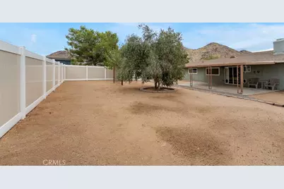 16248 Saint Timothy, Apple Valley, CA 92307 - Photo 43