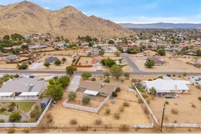 16248 Saint Timothy, Apple Valley, CA 92307 - Photo 51