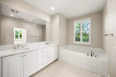 83 Henson, Irvine, CA 92620 - Photo 11