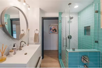 358 Santa Ana, Long Beach, CA 90803 - Photo 31