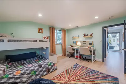 358 Santa Ana, Long Beach, CA 90803 - Photo 43