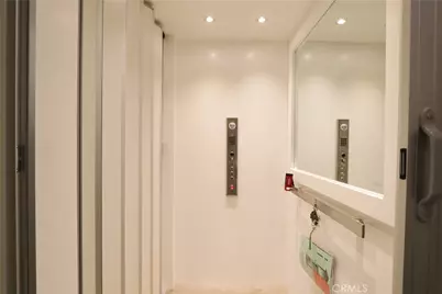129 Carlow, Irvine, CA 92618 - Photo 29