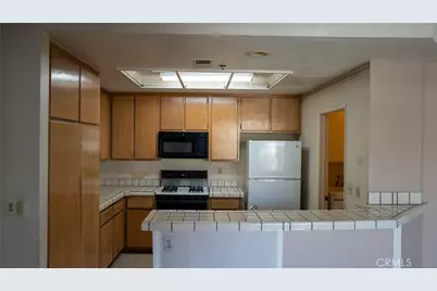 10371 Garden Grove Blvd #8, Garden Grove, CA 92843 - Photo 11