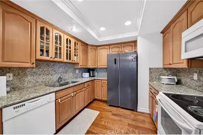 15902 Alta Vista Drive #H, La Mirada, CA 90638 - Photo 13