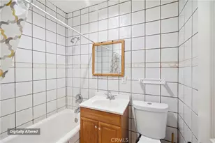 611 W 110th, Los Angeles, CA 90044 - Photo 17
