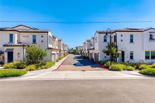 17540 Cameron Lane, Huntington Beach, CA 92647 - Photo 15