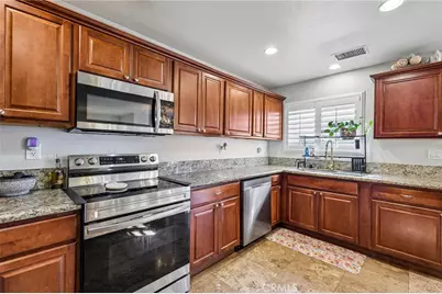 10540 Flora Verda Court, Santee, CA 92071 - Photo 15
