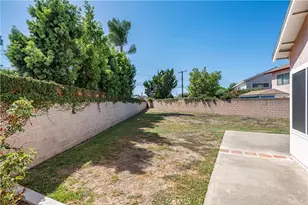 11693 Guam Cir, Cypress, CA 90630 - Photo 29