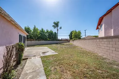 11693 Guam Circle, Cypress, CA 90630 - Photo 27
