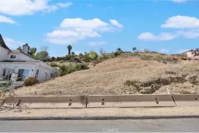 12581 Baja Panorama, Santa Ana, CA 92705 - Photo 11