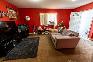 233 W 42nd, Los Angeles, CA 90037 - Photo 17