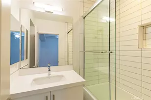 10736 Bloomfield St, Toluca Lake, CA 91603 - Photo 13