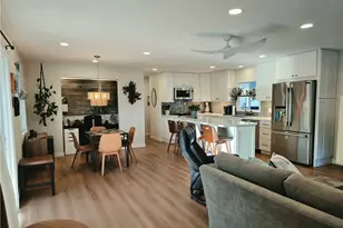 6249 E Emerald Cove, Long Beach, CA 90803 - Photo 9