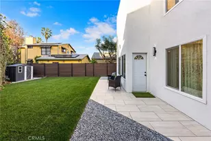 1081 Loma Ave, Long Beach, CA 90804 - Photo 25