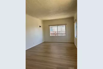 1120 W 85th, Los Angeles, CA 90044 - Photo 9